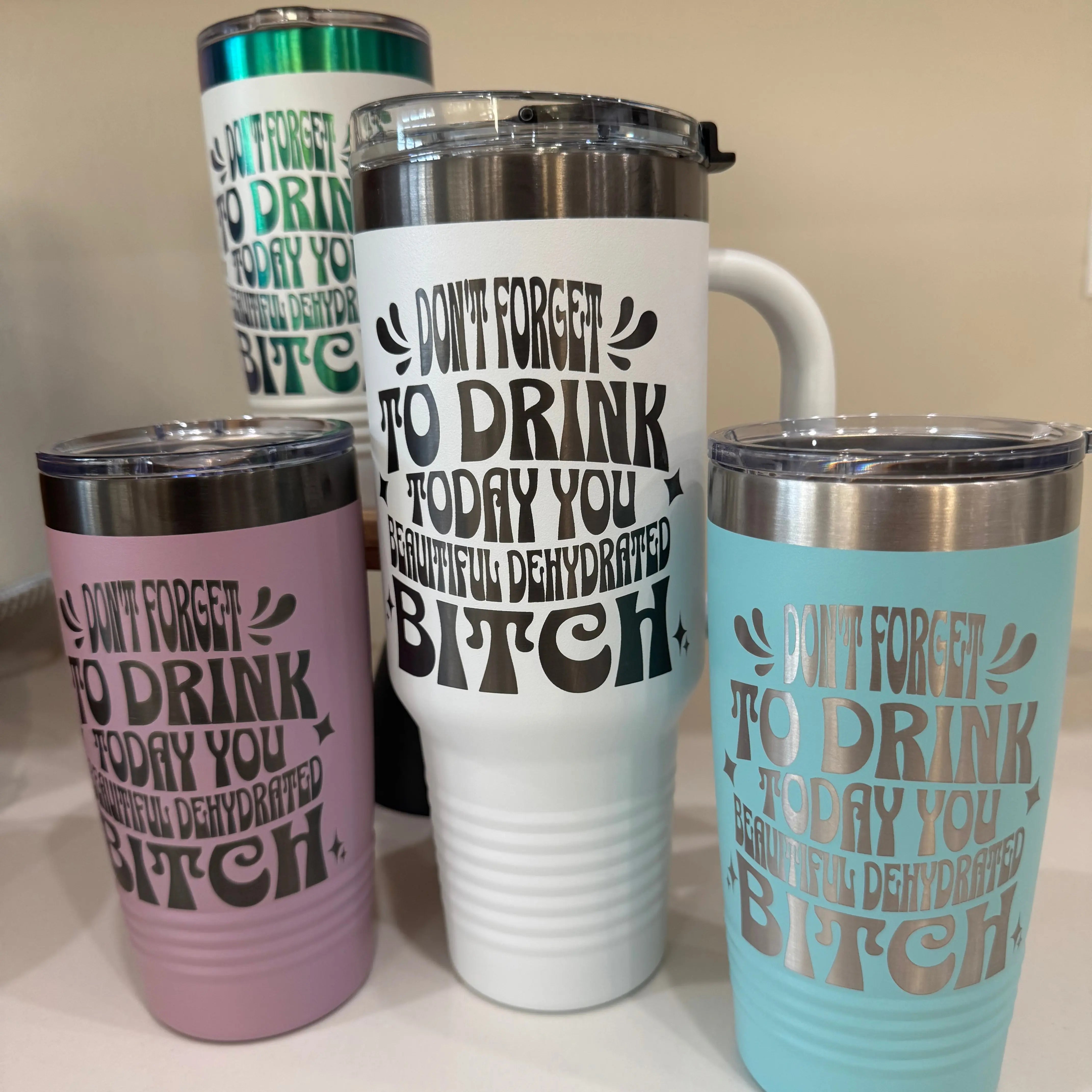 20oz insulated stainless steel tumbler with lid - double wall travel cup perfect for hot and cold beverages on the go